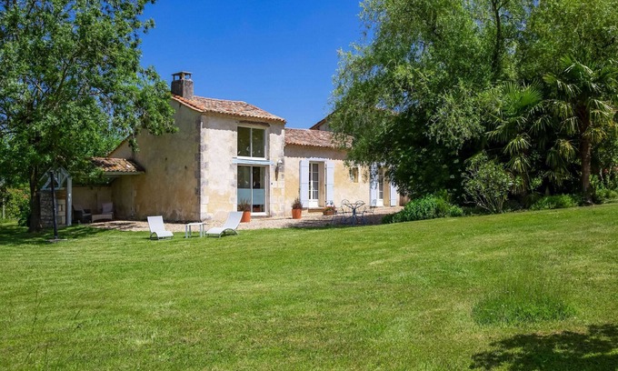 Saint-Martin-de-Gurson Casa | Casa en viñedo Dordogne con jardín