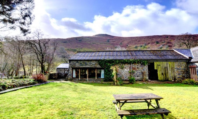 Builth Wells Casa | Holiday Home Farm Studio