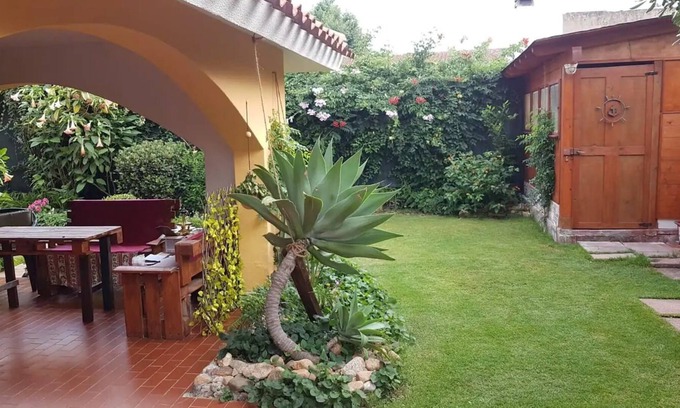 Maddalenedda Casa | Casa Telly cerca de la playa con jardín, terraza cubierta y Wi-Fi