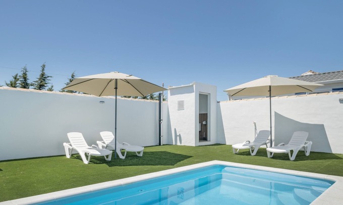 Conil de la Frontera Casa | Casa de vacaciones 'Coral' con piscina privada, Wi-Fi y aire acondicionado