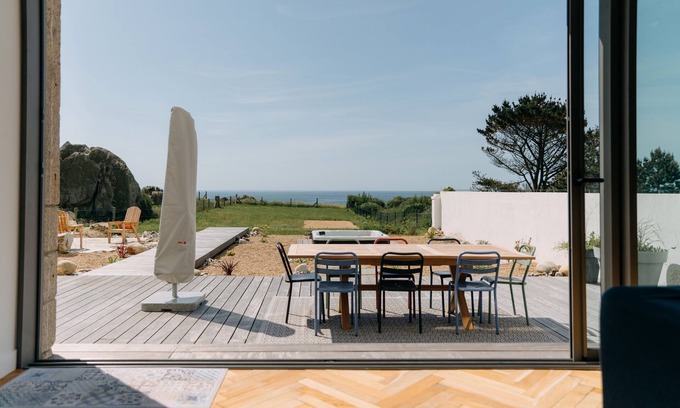 Finistere Casa | Casa de vacaciones 'La Perle' con vistas al mar y bañera de hidromasaje