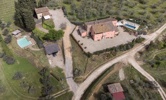 Montelupo Fiorentino Casa | Casa de vacaciones Montelupo Fiorentino para 1 - 16 personas con 8 dormitorios - Casa de vacaciones