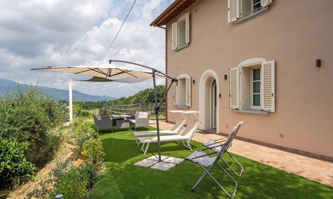 Santa Maria a Monte Casa | Casa vacacional 'Oasi Al Sole' con jardín privado y Wi-Fi