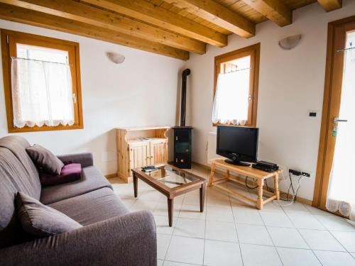 Barcis Casa | Holiday Home Albergo Diffuso - Cjasa Paron Cilli by Interhome