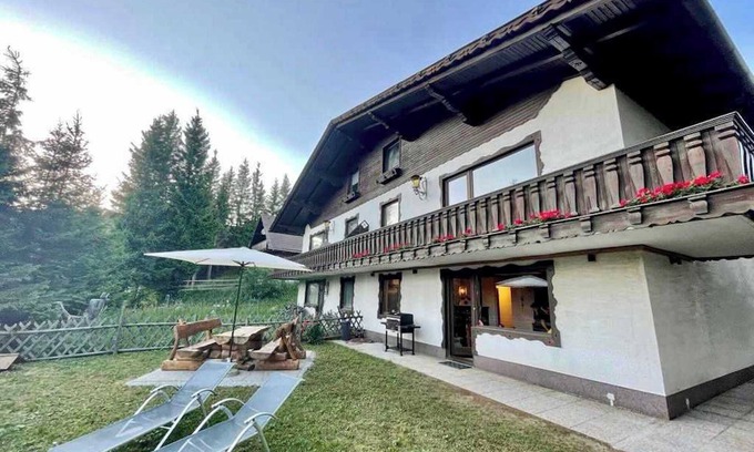 Bad Sankt Leonhard im Lavanttal Casa | Casa de vacaciones "Almhaus-Klippitz" con acceso directo a las pistas de esquí, jardín y Wi-Fi