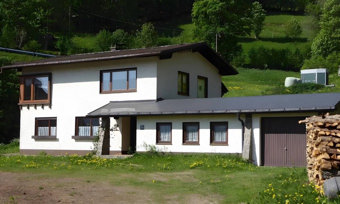 Wieden Casa | Casa de vacaciones 'Am Bach' con vistas a la montaña, terraza privada y Wi-Fi