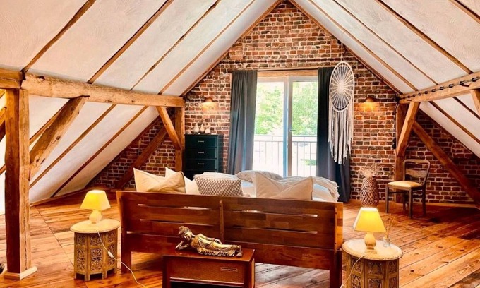 Heinersbruck Casa | Casa de vacaciones 'Ferienhaus Am Rande Des Spreewald' con terraza privada, jardín privado y Wi-Fi