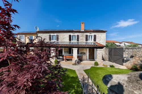 Kanfanar Casa | Holiday Home Ana