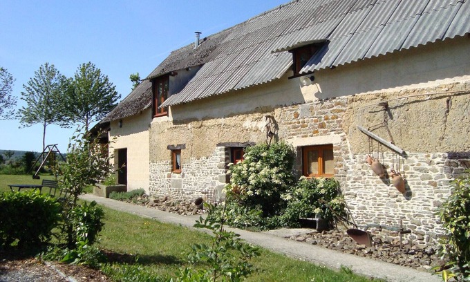Gouvets Casa | Casa de vacaciones y casa móvil con amplio jardín.