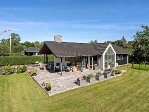 Nørre Hurup Casa | Holiday Home Angelarij - from the sea by Interhome