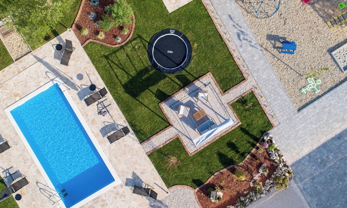 Galovac Casa | Holiday home Aprilis with pool,outdoor sauna and jacuzzi