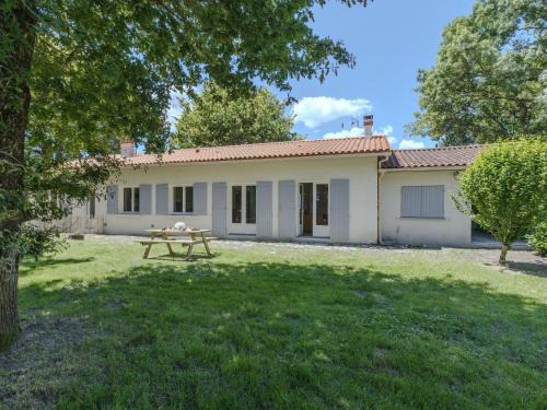 Medis Casa | Holiday Home Bâbord by Interhome