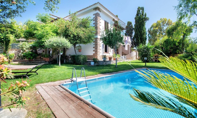 Sassari Casa | Casa de vacaciones 'Baddelonga' con piscina privada, jardín privado y Wi-Fi