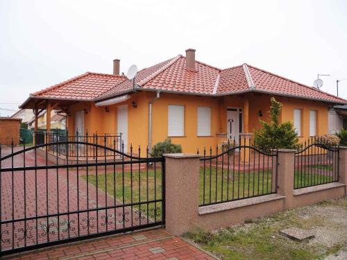 Balatonkeresztur Casa | Holiday Home Balatonmariafurdo 17