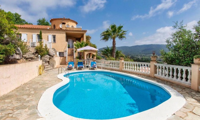 Calonge Casa | Holiday Home Bella Vista by Interhome