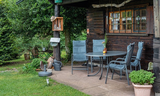 Muehlenbach Casa | Casa de vacaciones 'Blockhaus Paepke' con terraza privada y jardín privado