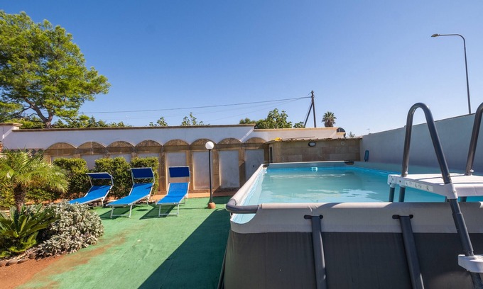 Scala di Furno Casa | Casa de vacaciones 'Blue House In Villa Con Piscina' con piscina compartida