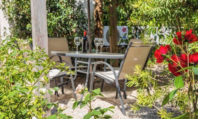 Calamayor Casa | Casa de vacaciones Bonanova 20 con jardín, terraza descubierta privada y Wi-Fi