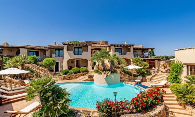 Porto San Paolo Casa | Holiday Home Bougainville 5 - Vista Village by Interhome