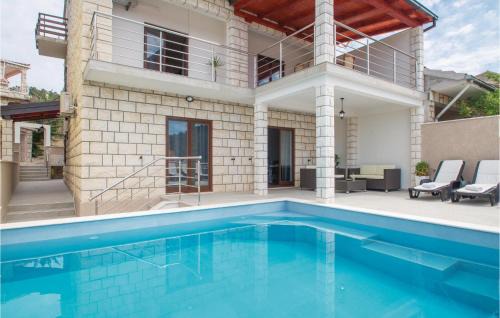 Brna Casa | Holiday Home Brna V