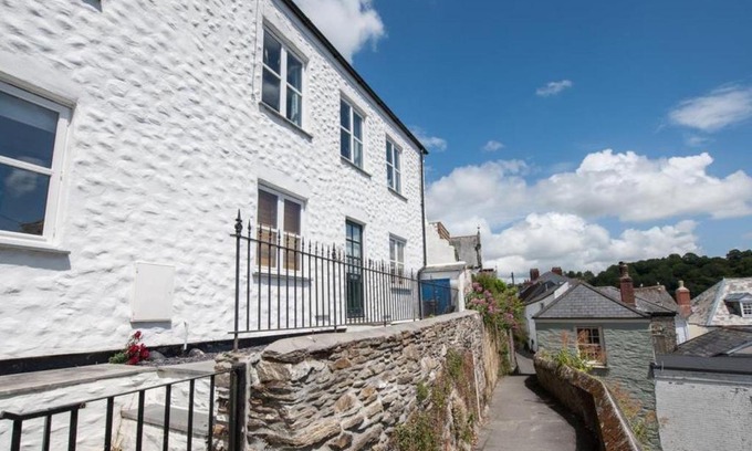 Fowey Casa | Holiday Home Bull Hill by Interhome