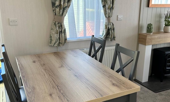 Knaresborough Casa | Holiday Home by the river Nidd 8
