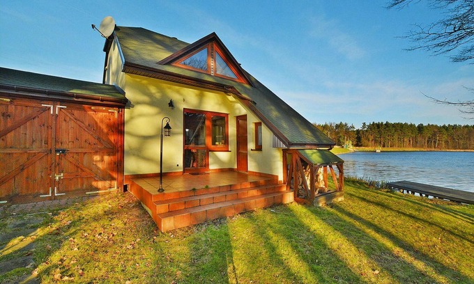 gmina Manowo Casa | Holiday home by the lake, Rosnowo