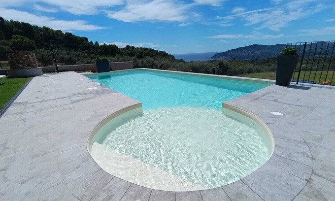 Lavina Casa | Casa de vacaciones Casale Filiberto Golfo con vistas al mar, jardín y Wi-Fi