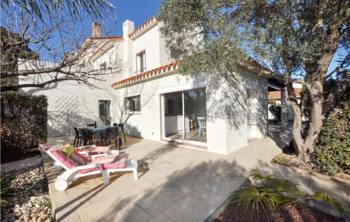 Canet-en-Roussillon Casa | Holiday Home Canet Plage Bld De La Loge Sur Mer