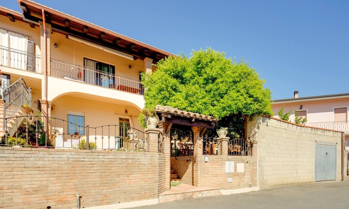 Fluminimaggiore Casa | Casa de vacaciones 'Casa Rosa' con vistas a la montaña, Wi-Fi y aire acondicionado