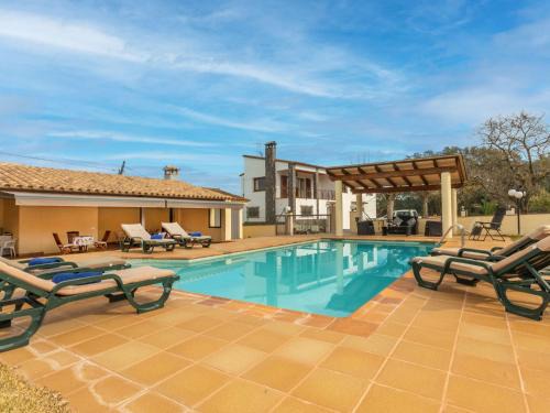 Forallac Casa | Holiday Home Can Cals by Interhome