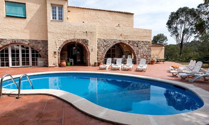 Viladecavalls Casa | Holiday Home Can Trullas by Interhome
