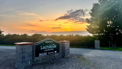 Forfar Casa | Holiday Home caravan LOCHLANDS Forfar
