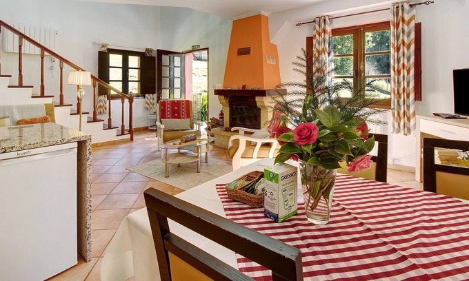 Camacha Casa | Casa de vacaciones "Casa Amor Perfeito" con vistas a la montaña, jardín y Wi-Fi