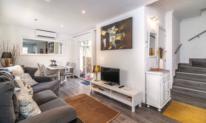 Urbanización Pinos Verdes Casa | 'Casa Anna' con jardín y Wi-Fi