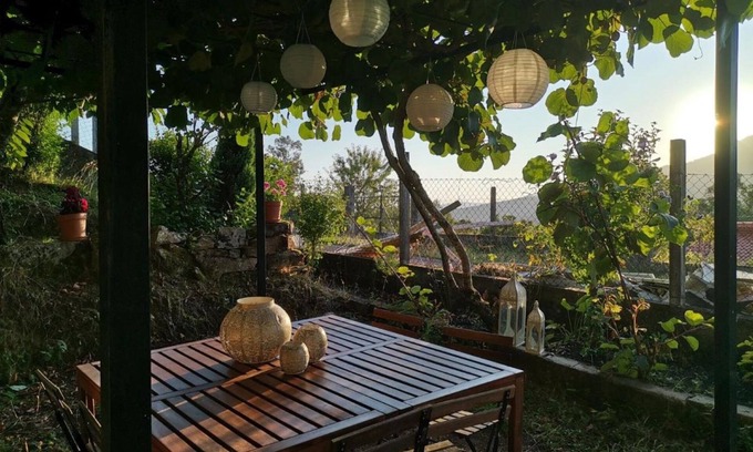 Vilamea Casa | Holiday Home 'Casa Blanco Vista Maravillosa' with Mountain View, Private Terrace and Wi-Fi