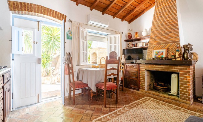 Beja Casa | Casa de vacaciones 'Casa Da Guia' con jardín privado, Wi-Fi y aire acondicionado