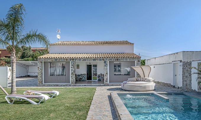 San Ambrosio Casa | Casa de vacaciones 'Casa El Buda' con vistas a la montaña, Wi-Fi y aire acondicionado