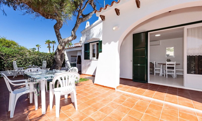 Cap d'Artrutx Casa | Holiday Home 'Casa Joana' with Private Terrace, Private Garden and Wi-Fi