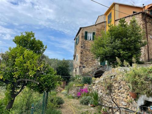 Torrazza Casa | Holiday Home Casa Ferrando by Interhome