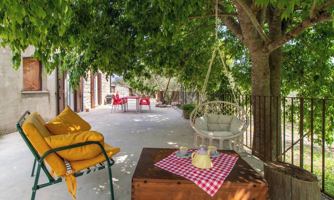 Campanella-Gianforma Casa | Casa de vacaciones 'Casa Il Carrubbo' con jardín, terraza y Wi-Fi