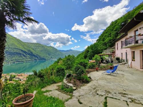 Porlezza Casa | Holiday Home Casa Pina by Interhome