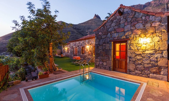 Agaete Casa | Casa Rural Casa Tamdaba, piscina privada, playa2km, parque natural, Wifi, AGAETE