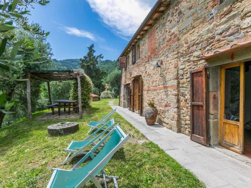 Pescia Casa | Holiday Home Casetta di Zano by Interhome