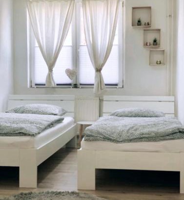 Vingst Apartamento | Holiday Home Cologne with Balkon - near KölnMesse - temporary living-
