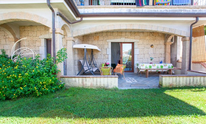 Siniscola Casa | Casa de vacaciones da Marco' con jardín y aire acondicionado