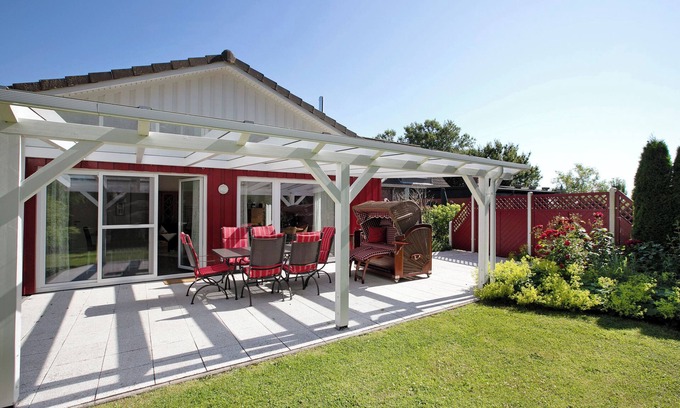 Wesselburenerkoog Casa | Casa de vacaciones 'Ferienhaus Frida Am Deich' con terraza privada, jardín privado y Wi-Fi