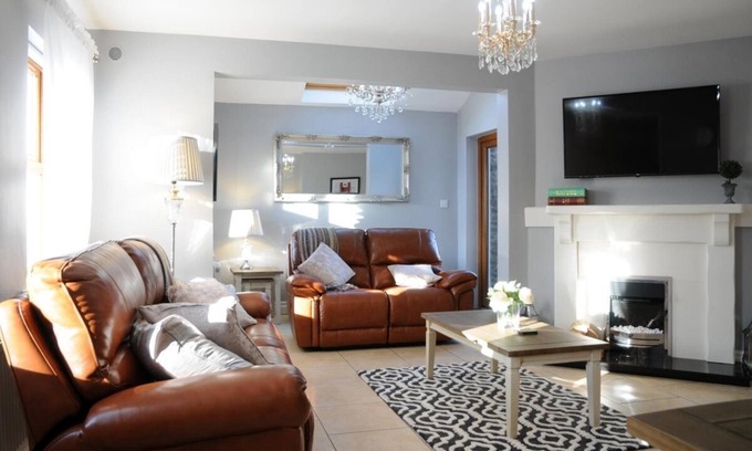 Dingle Casa | Holiday Home Dingle - Gema en la cima de la ciudad