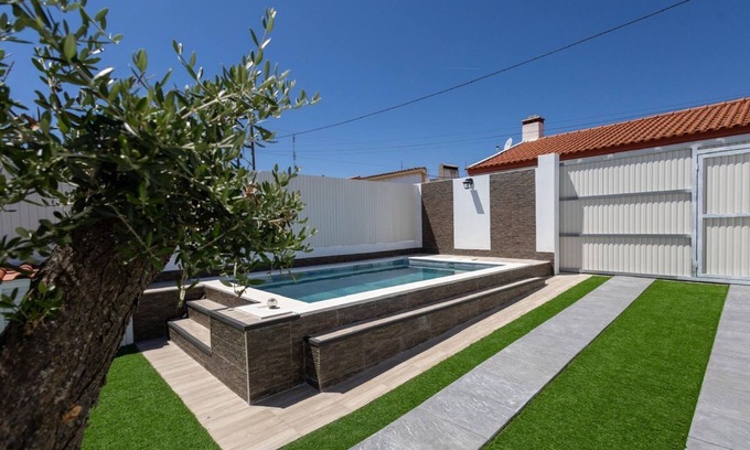 Elvas Casa | Casa de vacaciones 'Dos Avós' con piscina privada, Wi-Fi y aire acondicionado