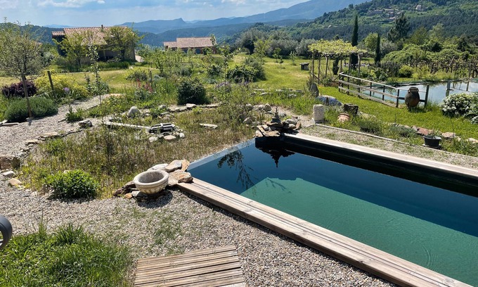 Payzac Casa | Casa de vacaciones 'Eco Gîte' con vistas a la montaña, Wi-Fi y aire acondicionado